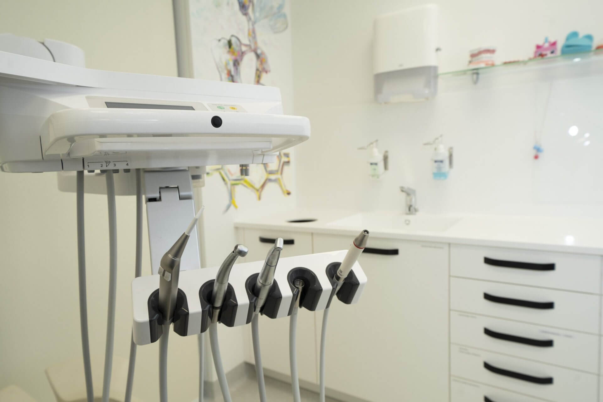 Per kiek laiko sugyja žaizda po danties rovimo?